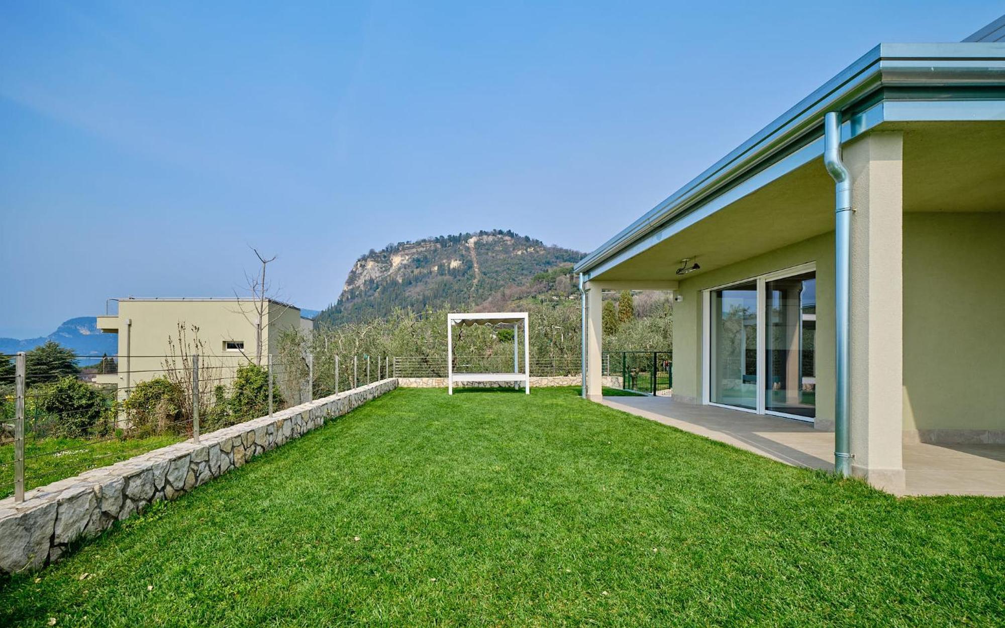 Villa Sunny Lake Suites Бардолино Экстерьер фото