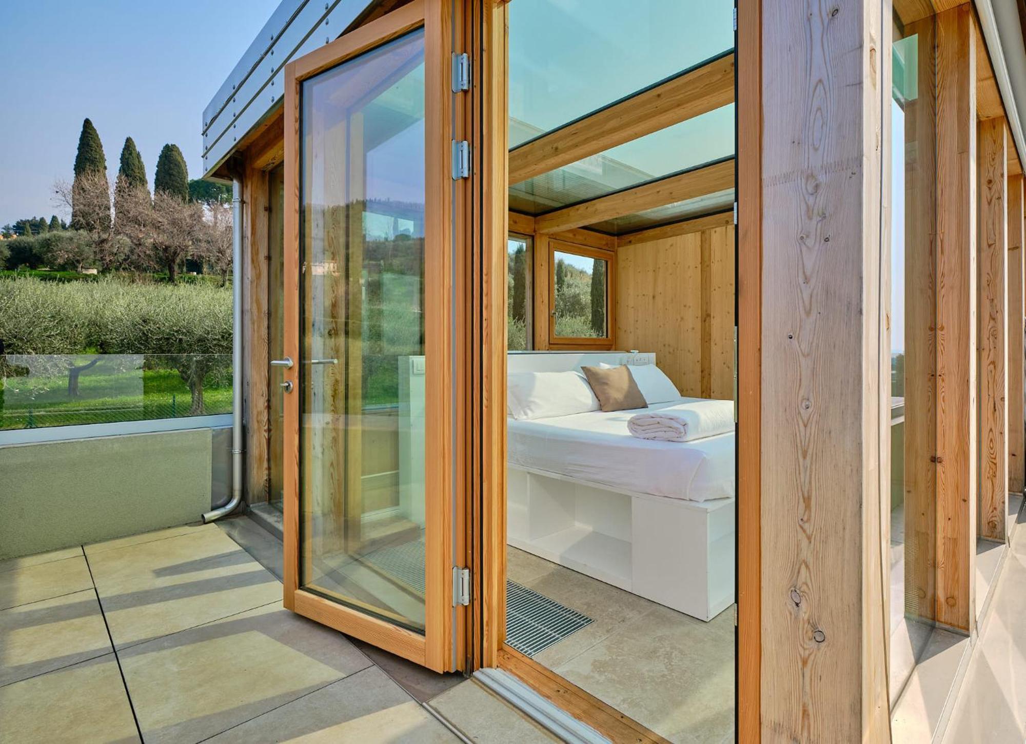 Villa Sunny Lake Suites Бардолино Экстерьер фото