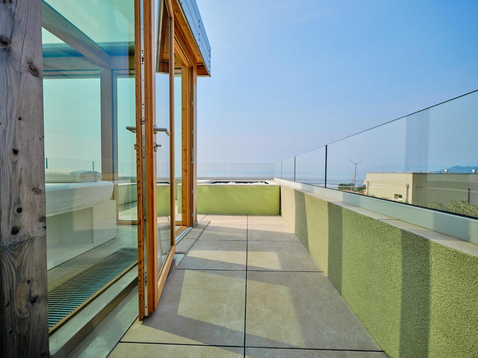 Villa Sunny Lake Suites Бардолино Экстерьер фото